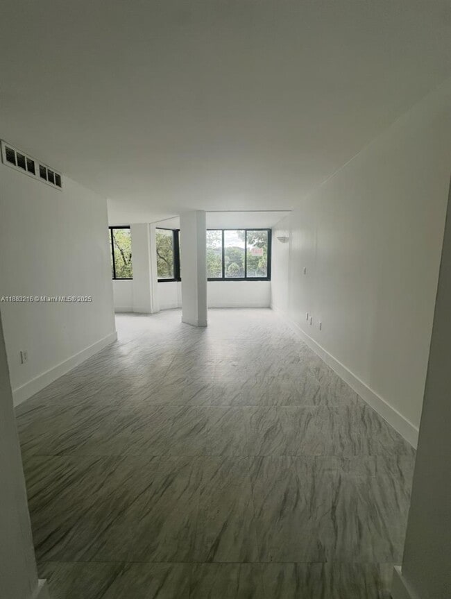 Building Photo - 8275 SW 152nd Ave