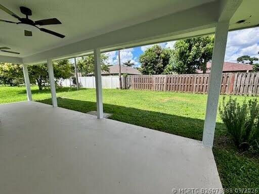 Building Photo - 1573 SW Dycus Ave