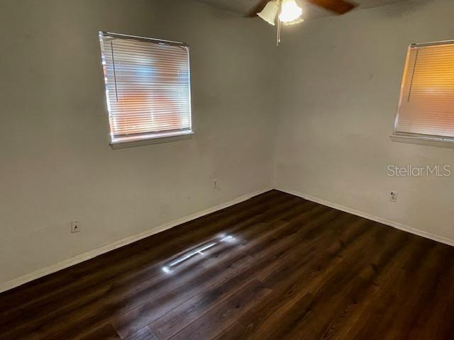 Building Photo - 3706 E Shadowlawn Ave