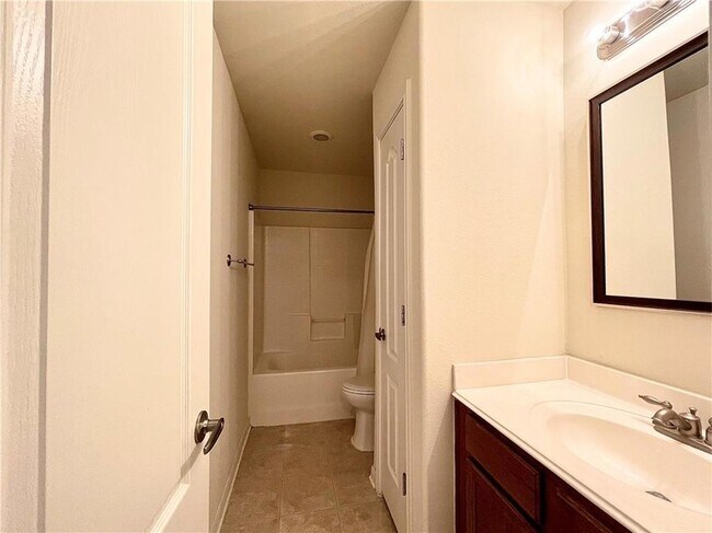 Building Photo - 906 Mesquite Hollow Pl