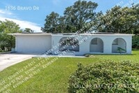 Building Photo - 1636 Bravo Dr