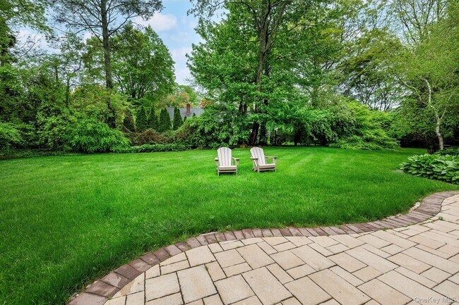 Building Photo - 11 Latonia Rd