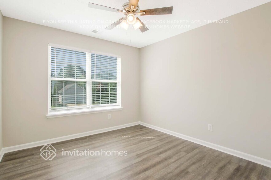 Building Photo - 3014 Lake Park Trail
