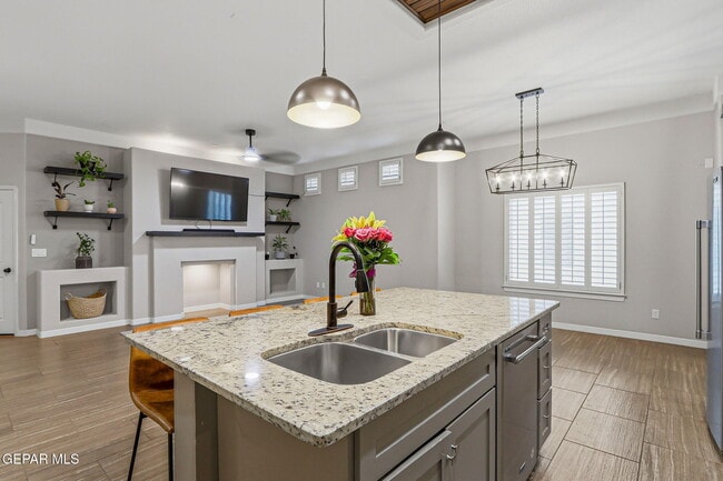 Building Photo - 14853 Oldenberg Ct