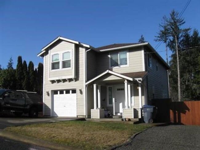 Primary Photo - 3bd 2 1/2ba Home With garage