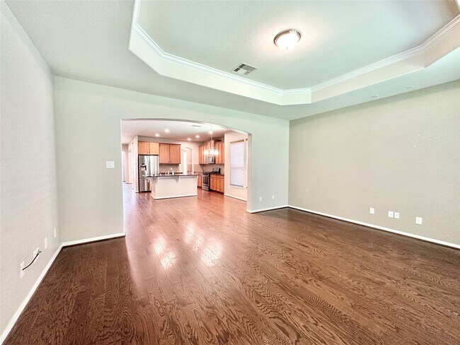 Building Photo - 25323 Lisburn Dr