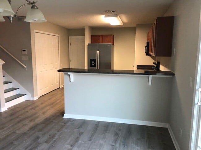 Building Photo - Nice home