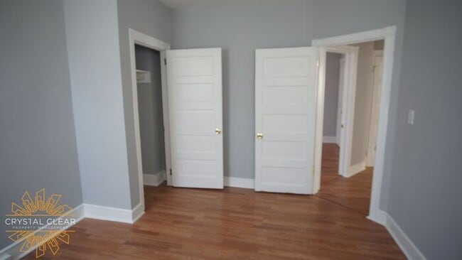 Building Photo - 125 W 23rd St