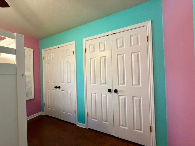 Building Photo - Beautiful single-story home on a corner lot in New Braunfels!