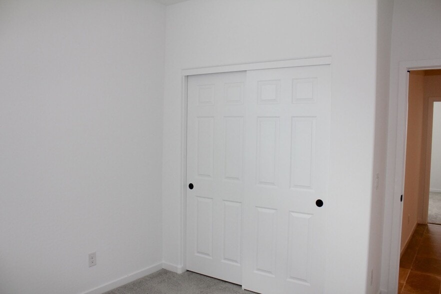 Building Photo - 12549 W Luxton Ln