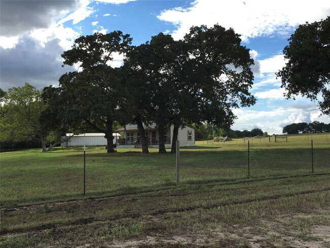 Building Photo - 1200 Choctaw Rd