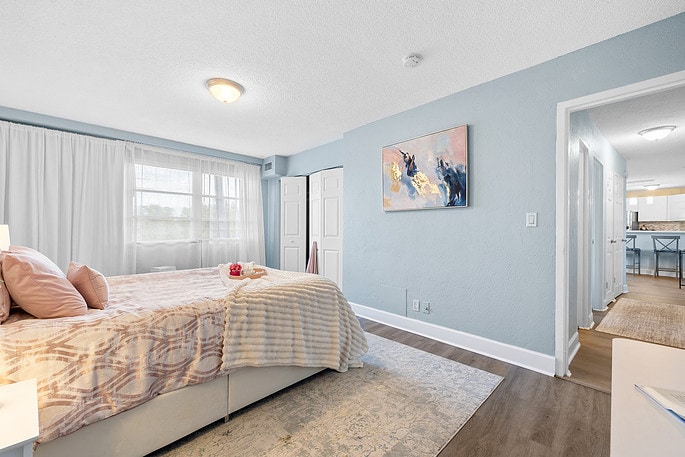 Building Photo - 3315 58th Ave S