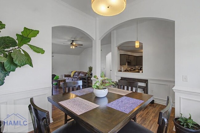 Building Photo - 146 Auburn Cir