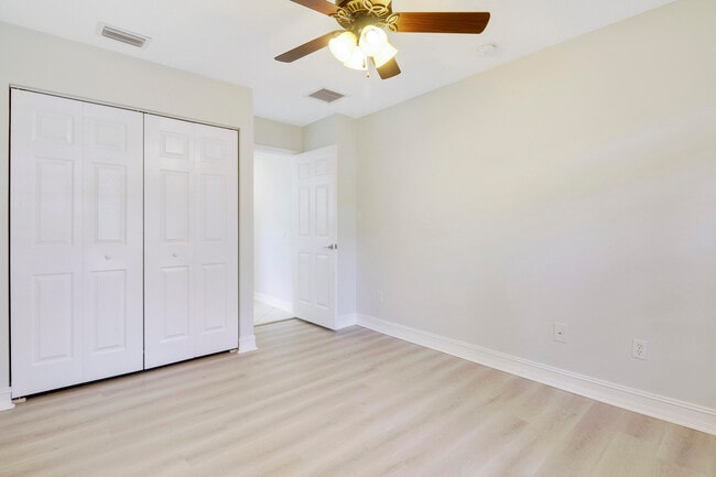 Building Photo - 11351 Majestic Acres Terrace