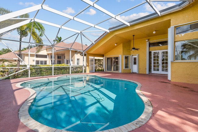 Building Photo - 6051 NW 60th Ave