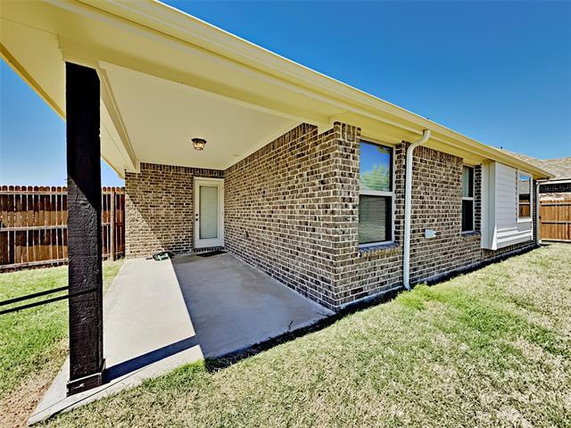 Building Photo - 900 McLynn Ct