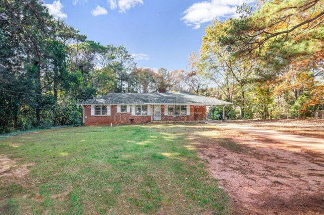 Primary Photo - 1024 Hambrick Rd