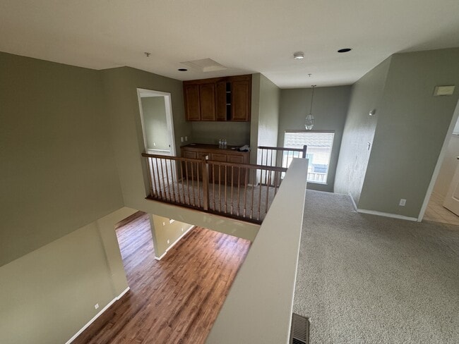 Building Photo - 26438 Honor Ln