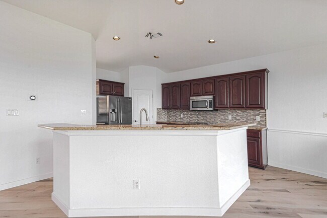 Building Photo - Discover your Hill Country retreat with br...