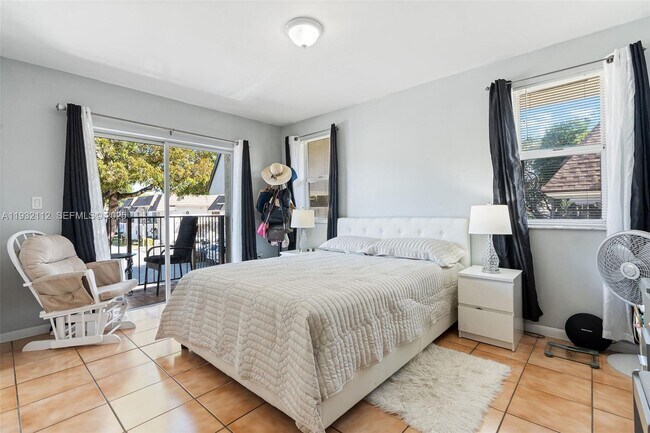 Building Photo - 7111 SW 129th Ave