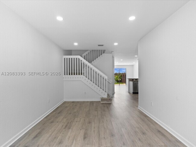 Building Photo - 11628 NW 87th Ln