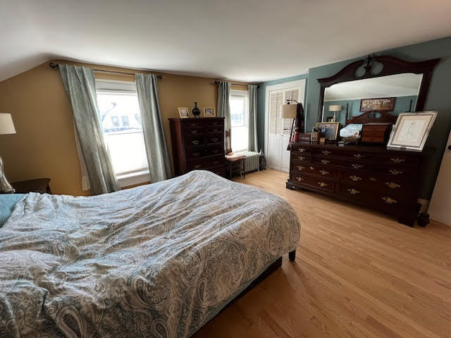 Building Photo - 1533 Dempster St