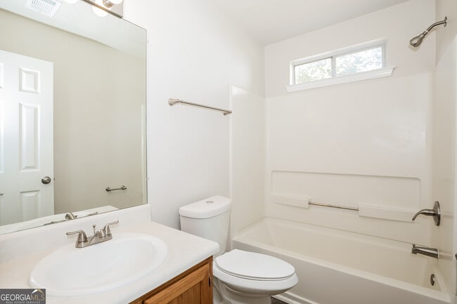 Building Photo - 3639 Mosswood Ln