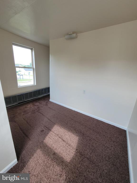 Building Photo - 301 Brower Ave
