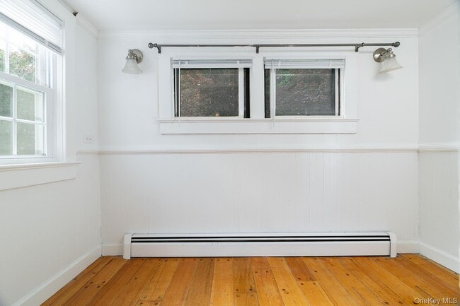 Building Photo - 103 Erie St