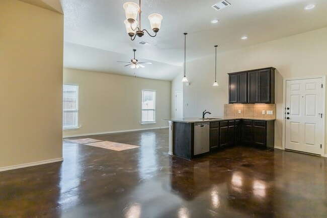 Building Photo - 203 Kaspar Way