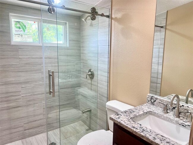 Building Photo - 9115 Puritan Way