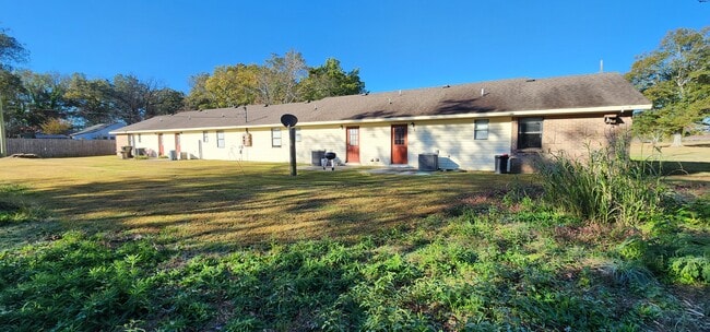 Cloverland-Denson-Rear-Patio - 704 Denson Ave SW
