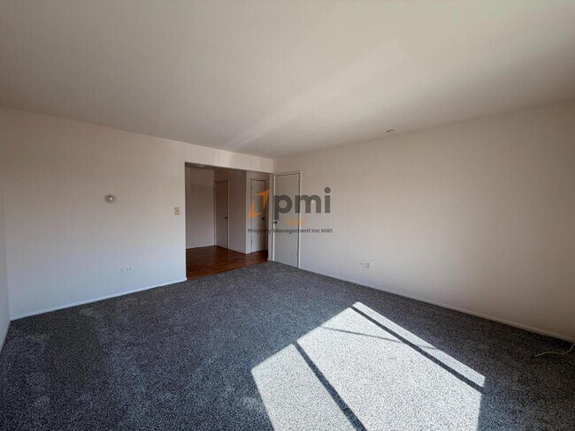 Building Photo - 105 Harrington Ave