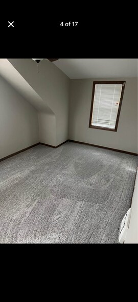 Building Photo - 11820 W Greenfield Ave