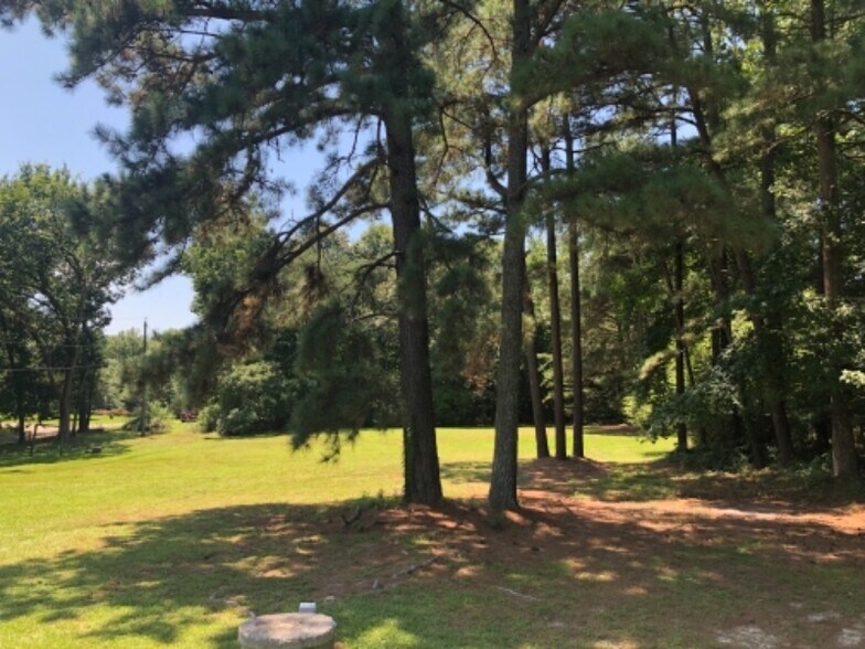 Building Photo - 7986 Indian Rd