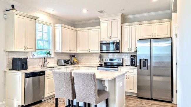 Building Photo - 3113 Lobella Dr
