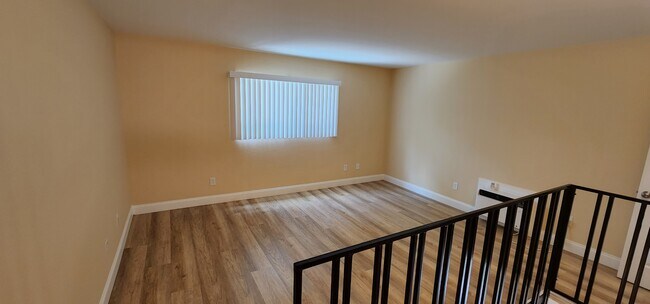 Building Photo - 7206 Cypress Dr