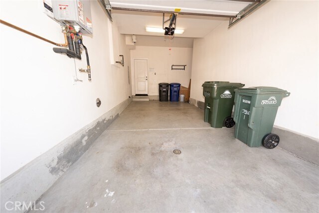 Building Photo - 3310 E Yountville Dr