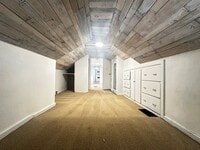 Building Photo - 740 E 800 S