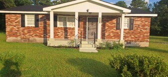 Building Photo - 1785 Edgefield Rd