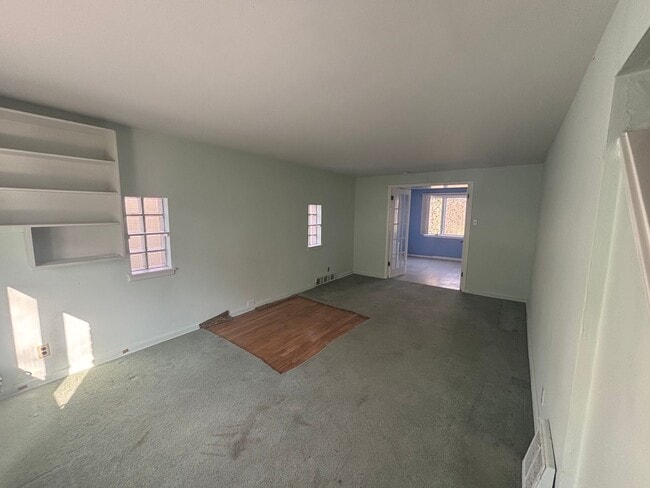 Building Photo - Use Your Tax Return For This Sweetheart of a Deal! This is a Lease-to-Own – Not a typical rental.