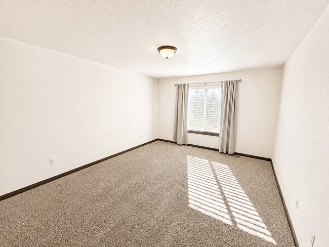 Building Photo - 2703 N Fordham St