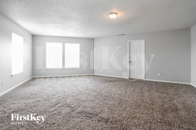 Building Photo - 8103 Crackling Ln
