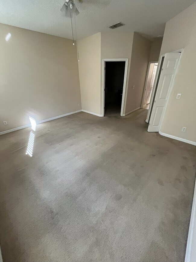 Building Photo - 2651 Eagle Canyon Dr N