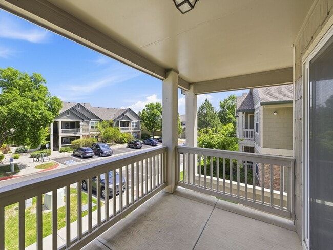 Building Photo - 5225 White Willow Dr