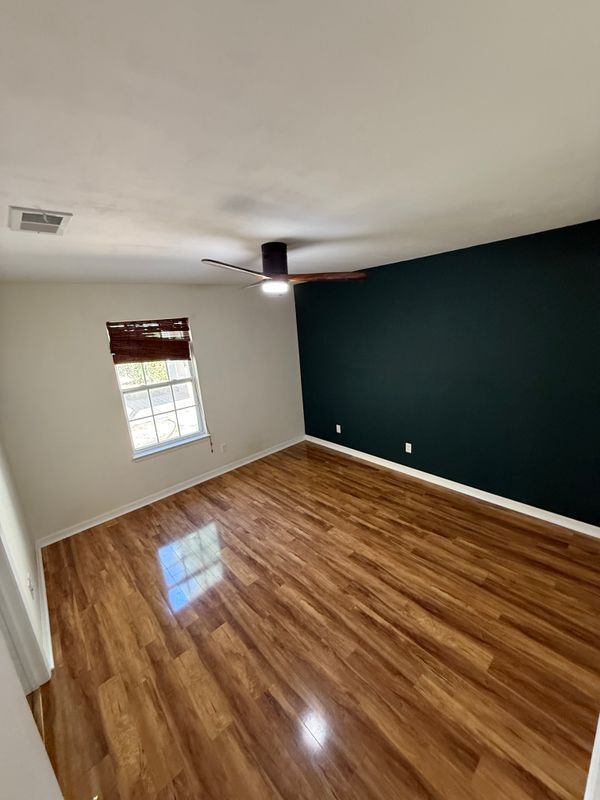 Building Photo - 257 Terrance Ln