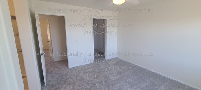 Building Photo - 2008 Montilla St