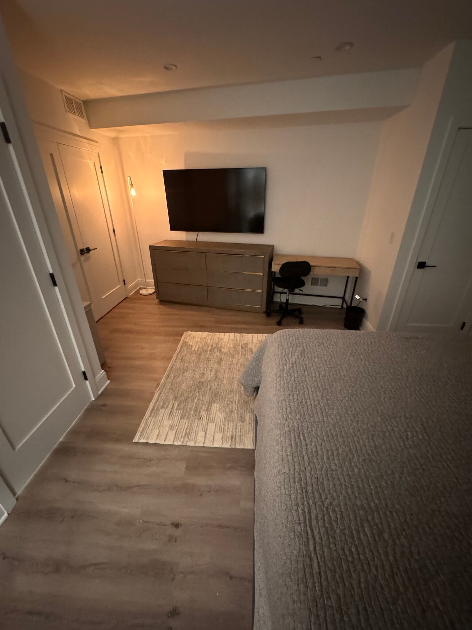 Building Photo - 310 Reed St