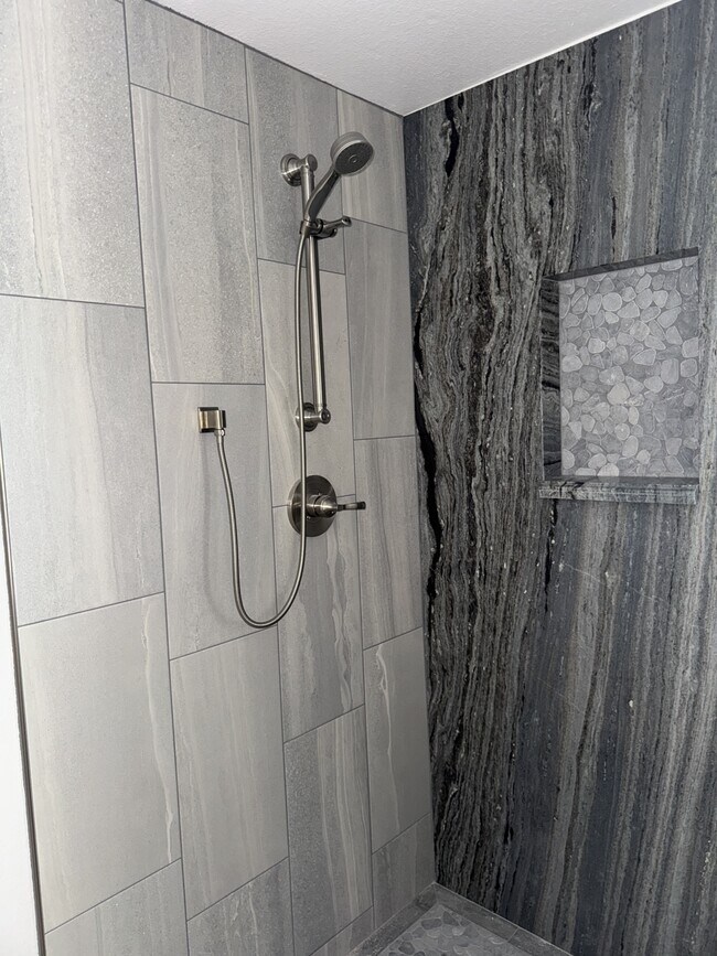 Building Photo - 14269 Dalhousie Rd