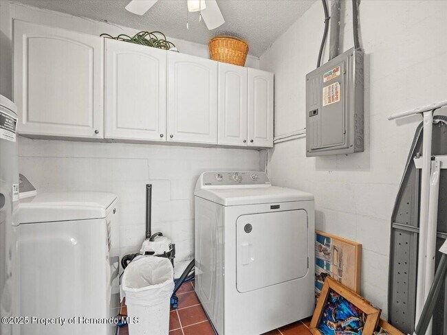 Building Photo - 4279 Carlos Ct
